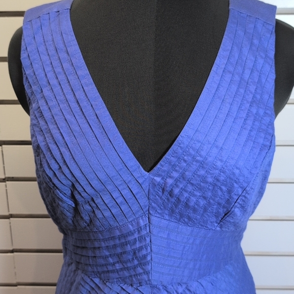 J. Crew Pleated A Line Sleeveless Blue Chevron Blue Cotton Dress, size 10 NWT - Picture 4 of 12